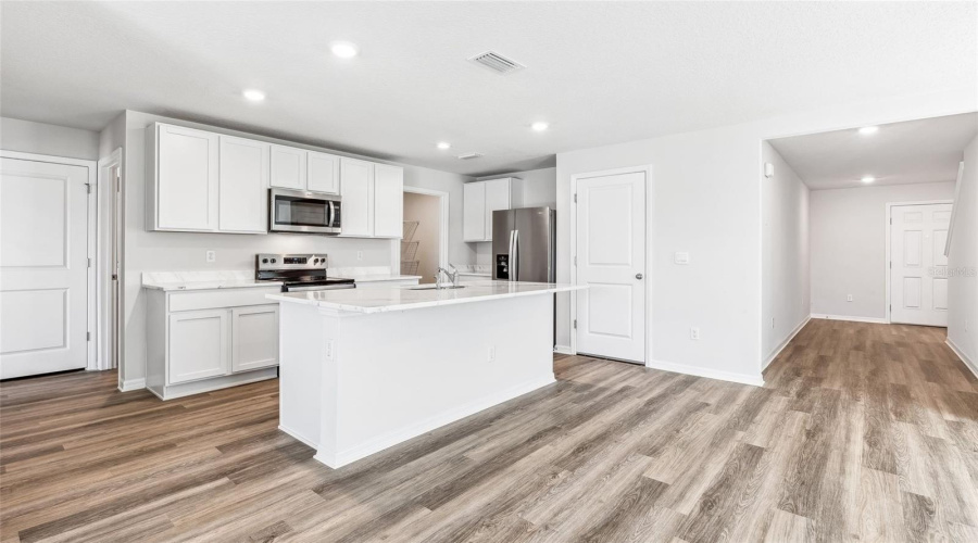 Parrish, Florida 34219, 5 Bedroom Bedrooms, ,3 Bathroombathrooms,Residential,For Sale,Hidden Banks,0,Mfra4676272