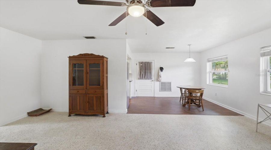 Inverness, Florida 34452, 2 Bedroom Bedrooms, ,2 Bathroombathrooms,Residential,For Sale,Spruce,0,Mfrom731171