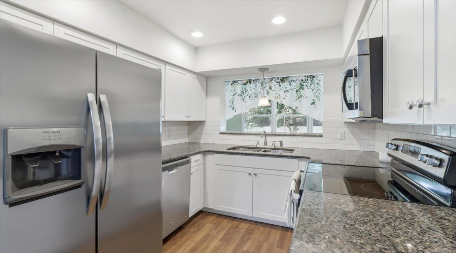 Inverness, Florida 34452, 2 Bedroom Bedrooms, ,2 Bathroombathrooms,Residential,For Sale,Spruce,0,Mfrom731171