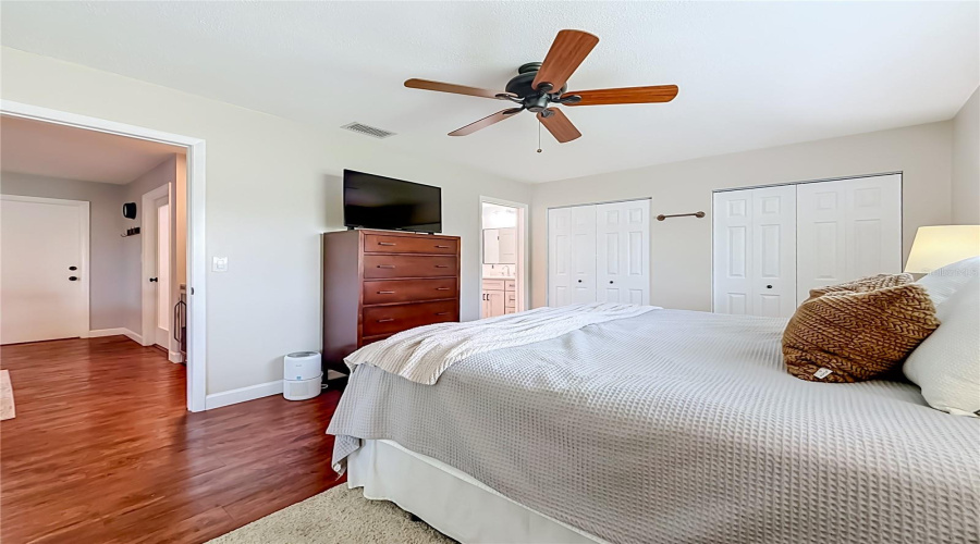 Largo, Florida 33778, 3 Bedroom Bedrooms, ,2 Bathroombathrooms,Residential,For Sale,116Th,0,Mfrtb8542586