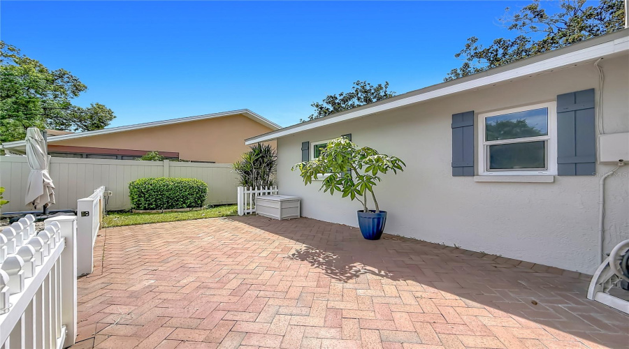 Largo, Florida 33778, 3 Bedroom Bedrooms, ,2 Bathroombathrooms,Residential,For Sale,116Th,0,Mfrtb8542586