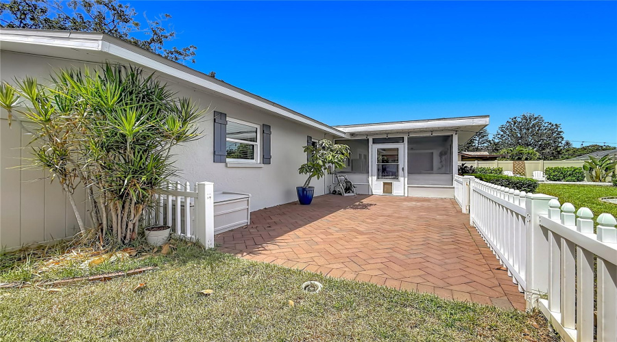 Largo, Florida 33778, 3 Bedroom Bedrooms, ,2 Bathroombathrooms,Residential,For Sale,116Th,0,Mfrtb8542586
