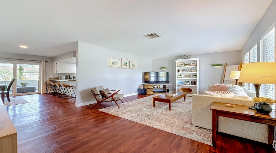 Largo, Florida 33778, 3 Bedroom Bedrooms, ,2 Bathroombathrooms,Residential,For Sale,116Th,0,Mfrtb8542586