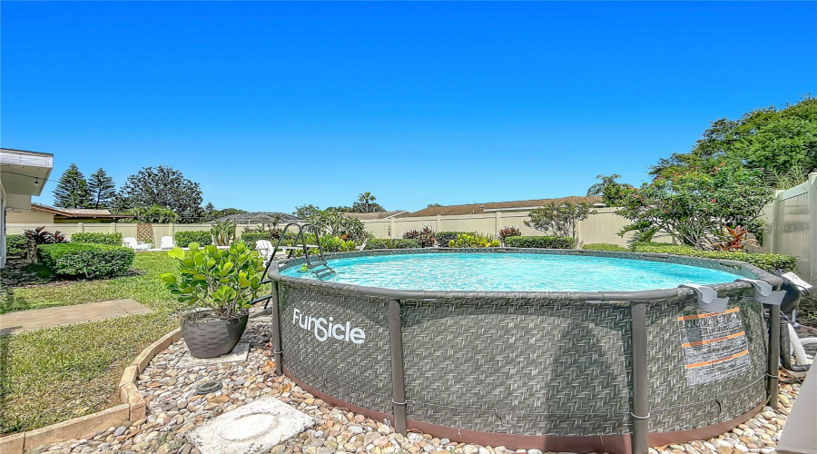 Largo, Florida 33778, 3 Bedroom Bedrooms, ,2 Bathroombathrooms,Residential,For Sale,116Th,0,Mfrtb8542586