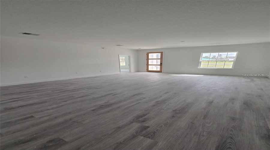 Ocala, Florida 34473, 4 Bedroom Bedrooms, ,2 Bathroombathrooms,Residential,For Sale,52Nd,0,Mfro6389347