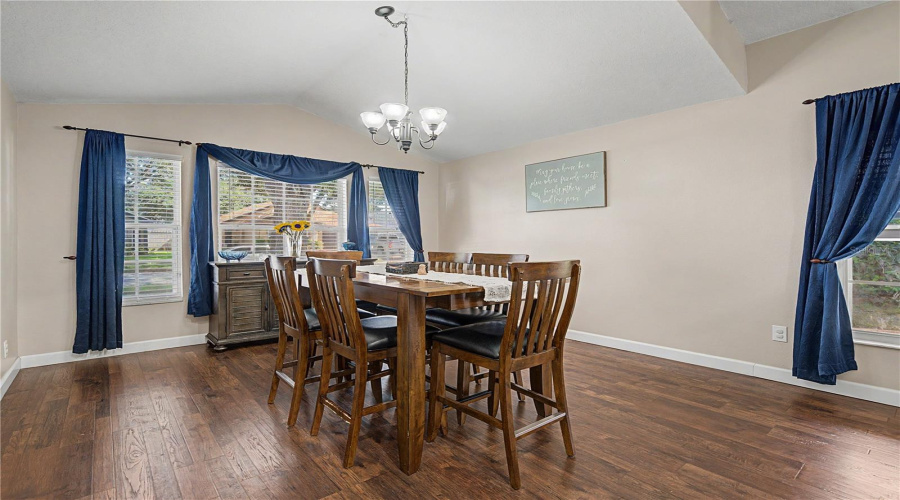 Lutz, Florida 33559, 3 Bedroom Bedrooms, ,2 Bathroombathrooms,Residential,For Sale,Mistwood,0,Mfrtb8528543