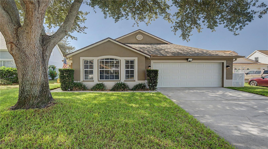 Lutz, Florida 33559, 3 Bedroom Bedrooms, ,2 Bathroombathrooms,Residential,For Sale,Mistwood,0,Mfrtb8528543