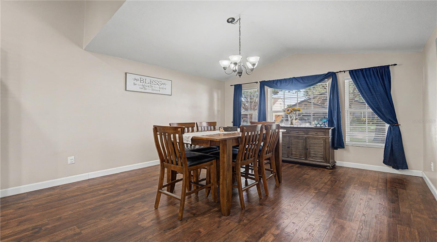 Lutz, Florida 33559, 3 Bedroom Bedrooms, ,2 Bathroombathrooms,Residential,For Sale,Mistwood,0,Mfrtb8528543