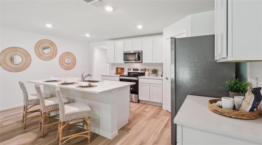 Ocala, Florida 34473, 4 Bedroom Bedrooms, ,2 Bathroombathrooms,Residential,For Sale,134Th,0,Mfrom731177