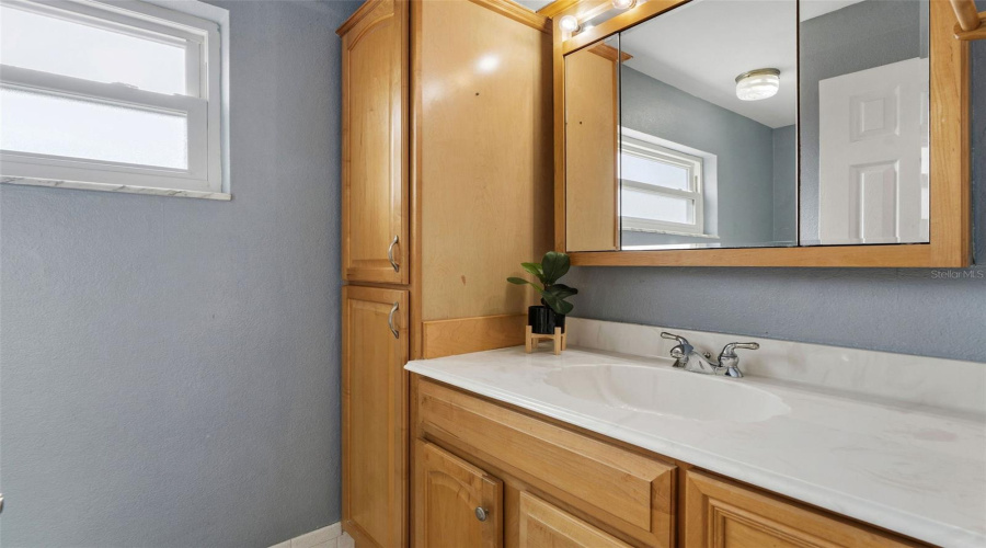 Pinellas Park, Florida 33781, 2 Bedroom Bedrooms, ,2 Bathroombathrooms,Residential,For Sale,71St,0,Mfrtb8502921