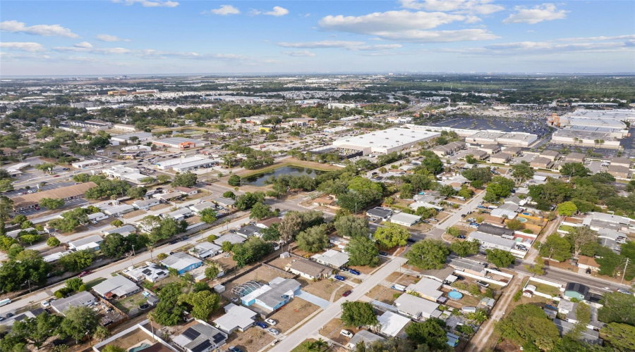 Pinellas Park, Florida 33781, 2 Bedroom Bedrooms, ,2 Bathroombathrooms,Residential,For Sale,71St,0,Mfrtb8502921