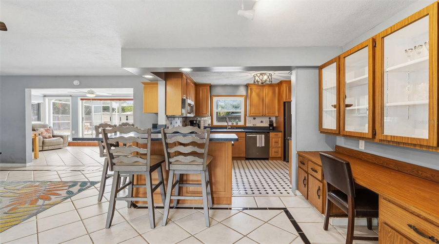 Pinellas Park, Florida 33781, 2 Bedroom Bedrooms, ,2 Bathroombathrooms,Residential,For Sale,71St,0,Mfrtb8502921