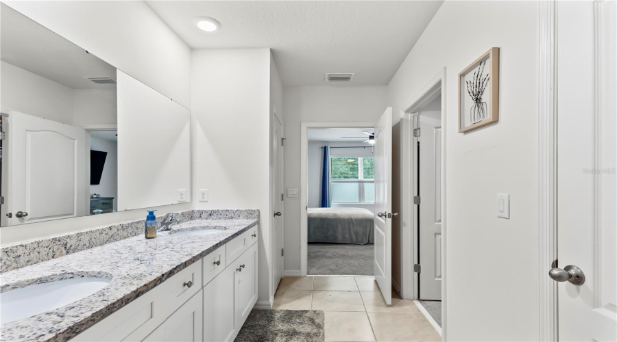 Deland, Florida 32720, 3 Bedroom Bedrooms, ,2 Bathroombathrooms,Residential,For Sale,Pelham Park,0,Mfrv4949063