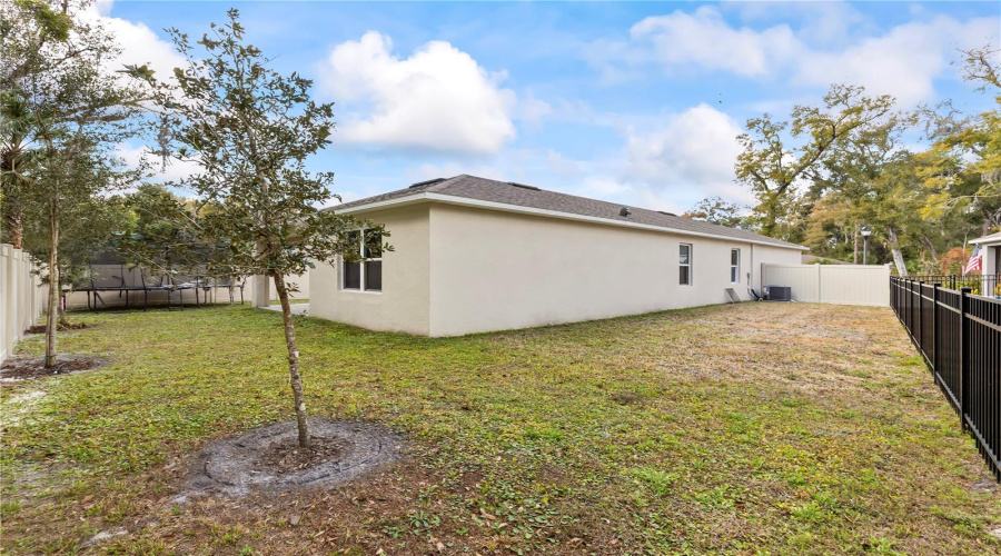 Deland, Florida 32720, 3 Bedroom Bedrooms, ,2 Bathroombathrooms,Residential,For Sale,Pelham Park,0,Mfrv4949063