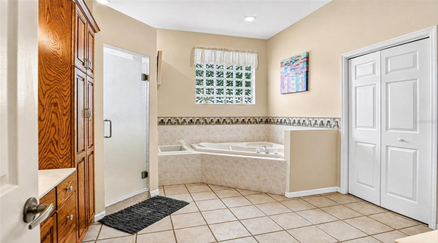Weeki Wachee, Florida 34613, 3 Bedroom Bedrooms, ,3 Bathroombathrooms,Residential,For Sale,Mavis,0,Mfrtb8533945