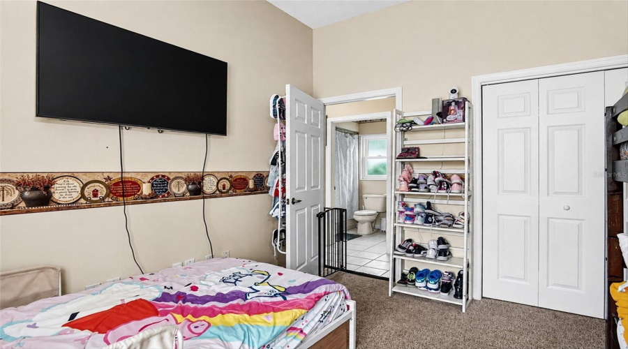 Weeki Wachee, Florida 34613, 3 Bedroom Bedrooms, ,3 Bathroombathrooms,Residential,For Sale,Mavis,0,Mfrtb8533945