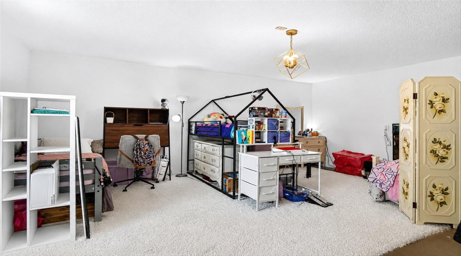 Weeki Wachee, Florida 34613, 3 Bedroom Bedrooms, ,3 Bathroombathrooms,Residential,For Sale,Mavis,0,Mfrtb8533945