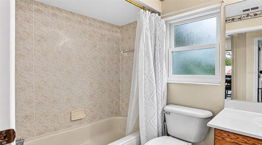 Weeki Wachee, Florida 34613, 3 Bedroom Bedrooms, ,3 Bathroombathrooms,Residential,For Sale,Mavis,0,Mfrtb8533945