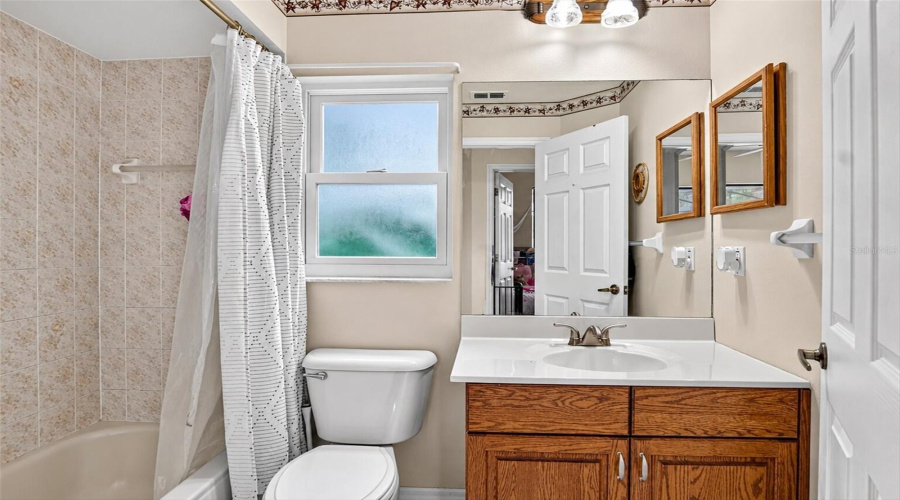 Weeki Wachee, Florida 34613, 3 Bedroom Bedrooms, ,3 Bathroombathrooms,Residential,For Sale,Mavis,0,Mfrtb8533945