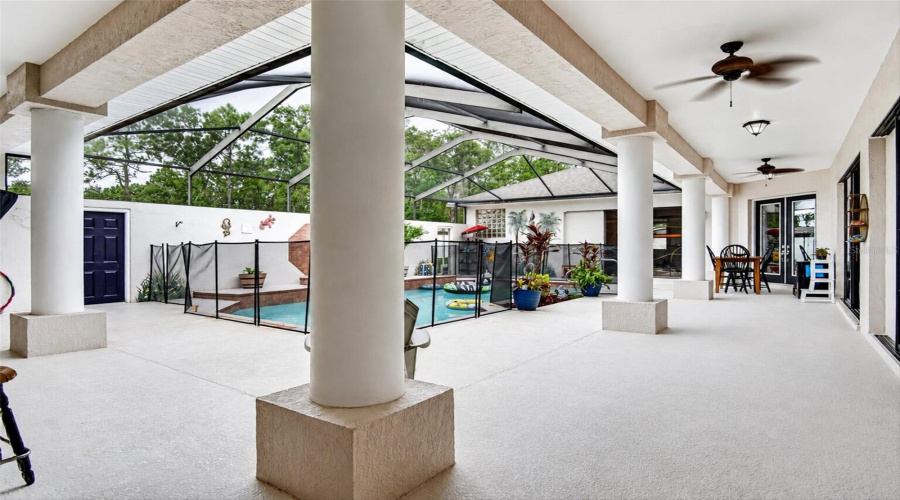 Weeki Wachee, Florida 34613, 3 Bedroom Bedrooms, ,3 Bathroombathrooms,Residential,For Sale,Mavis,0,Mfrtb8533945