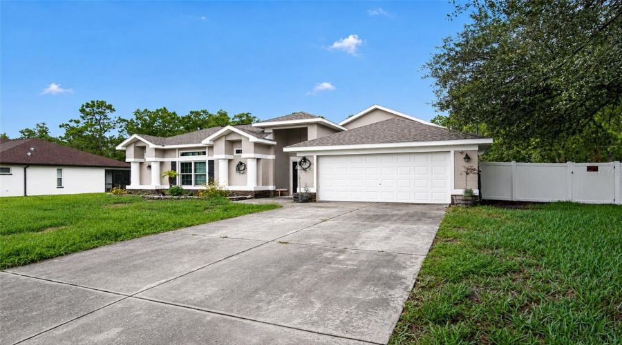 Weeki Wachee, Florida 34613, 3 Bedroom Bedrooms, ,3 Bathroombathrooms,Residential,For Sale,Mavis,0,Mfrtb8533945