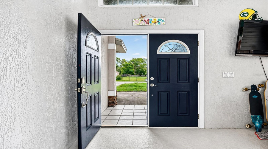 Weeki Wachee, Florida 34613, 3 Bedroom Bedrooms, ,3 Bathroombathrooms,Residential,For Sale,Mavis,0,Mfrtb8533945