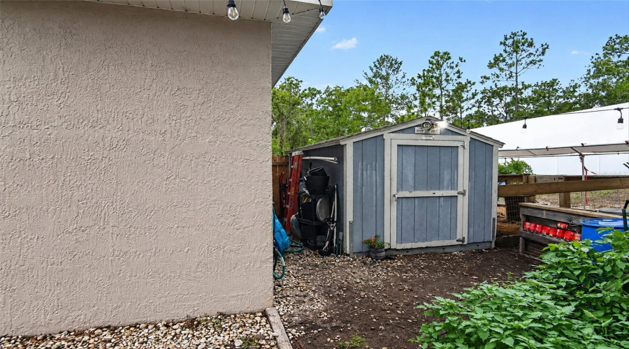 Weeki Wachee, Florida 34613, 3 Bedroom Bedrooms, ,3 Bathroombathrooms,Residential,For Sale,Mavis,0,Mfrtb8533945