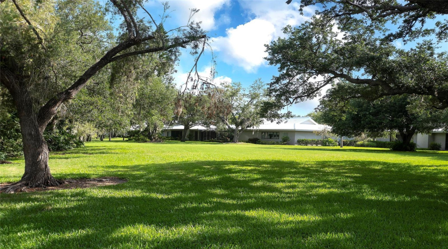 Sarasota, Florida 34238, 3 Bedroom Bedrooms, ,2 Bathroombathrooms,Residential,For Sale,Wilshire,0,Mfra4693723