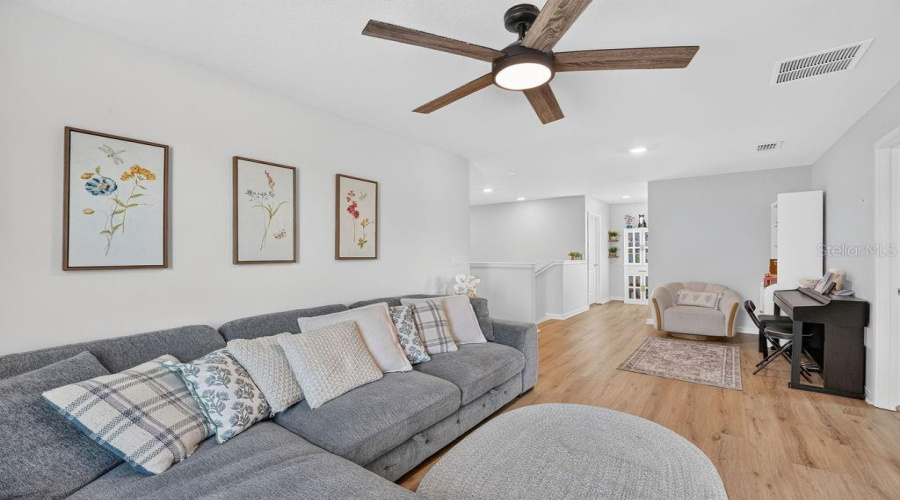 Clermont, Florida 34714, 5 Bedroom Bedrooms, ,3 Bathroombathrooms,Residential,For Sale,Saw Palmetto,0,Mfro6436347
