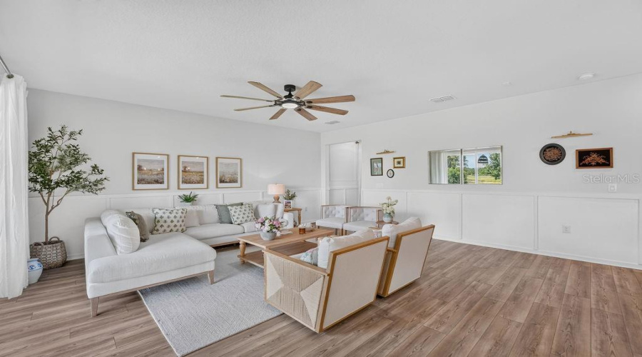 Clermont, Florida 34714, 5 Bedroom Bedrooms, ,3 Bathroombathrooms,Residential,For Sale,Saw Palmetto,0,Mfro6436347