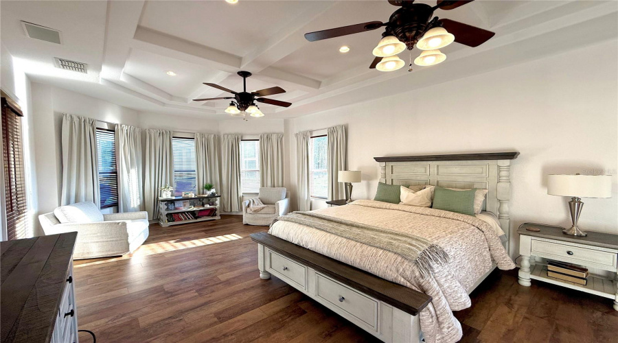 Brooksville, Florida 34601, 5 Bedroom Bedrooms, ,3 Bathroombathrooms,Residential,For Sale,Ladyhawk,0,Mfrtb8540624