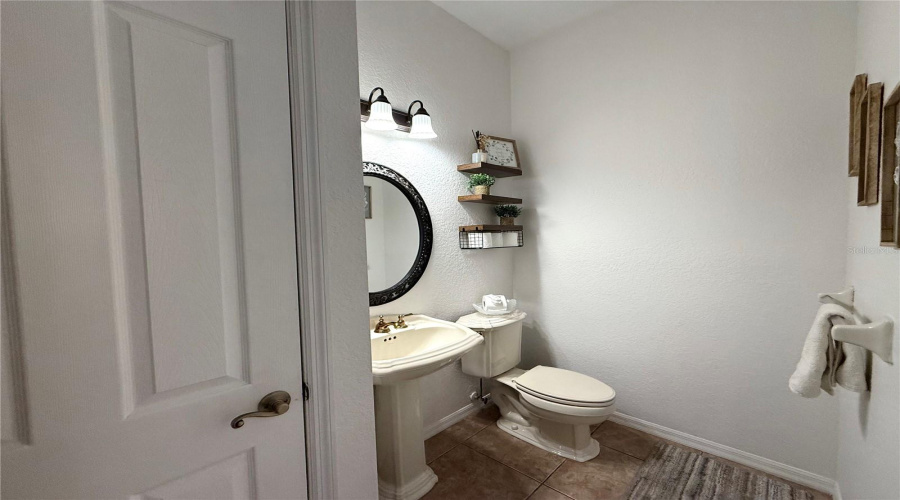 Brooksville, Florida 34601, 5 Bedroom Bedrooms, ,3 Bathroombathrooms,Residential,For Sale,Ladyhawk,0,Mfrtb8540624