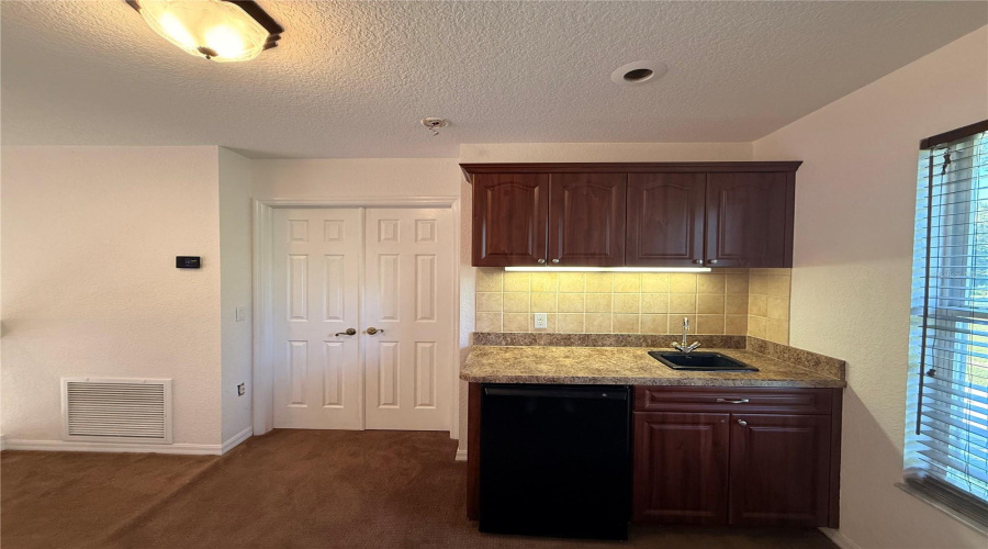 Brooksville, Florida 34601, 5 Bedroom Bedrooms, ,3 Bathroombathrooms,Residential,For Sale,Ladyhawk,0,Mfrtb8540624