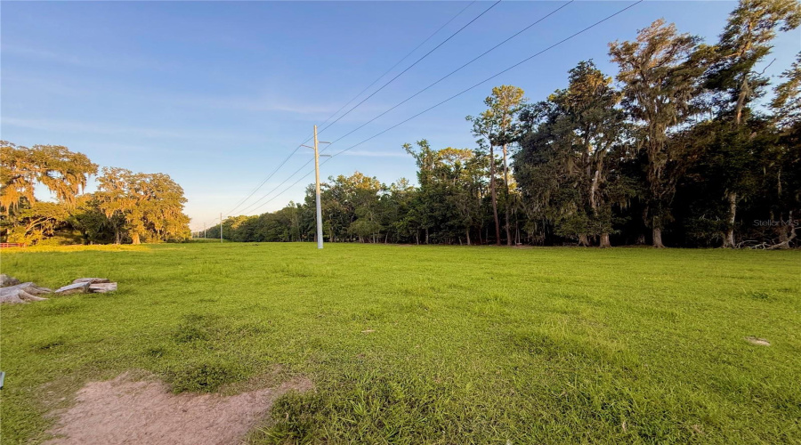Brooksville, Florida 34601, 5 Bedroom Bedrooms, ,3 Bathroombathrooms,Residential,For Sale,Ladyhawk,0,Mfrtb8540624