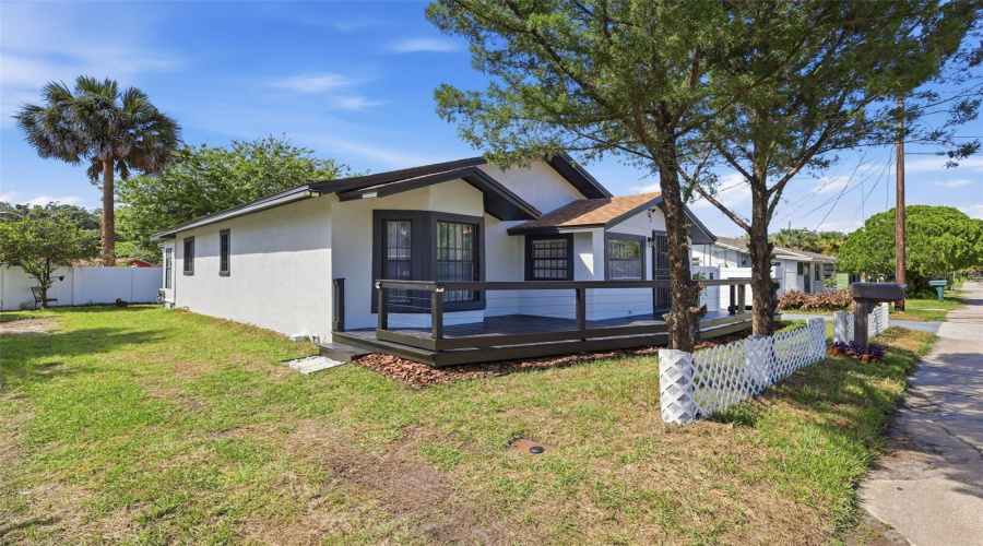 Sanford, Florida 32771, 2 Bedroom Bedrooms, ,2 Bathroombathrooms,Residential,For Sale,Southwest,0,Mfro6436094