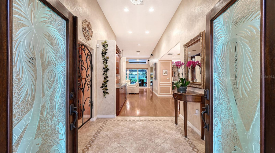 Sarasota, Florida 34243, 3 Bedroom Bedrooms, ,4 Bathroombathrooms,Residential,For Sale,Golf Pointe,0,Mfra4701969