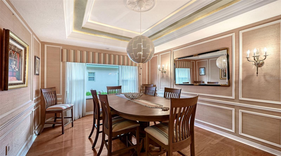 Sarasota, Florida 34243, 3 Bedroom Bedrooms, ,4 Bathroombathrooms,Residential,For Sale,Golf Pointe,0,Mfra4701969