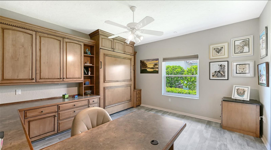 Sarasota, Florida 34243, 3 Bedroom Bedrooms, ,4 Bathroombathrooms,Residential,For Sale,Golf Pointe,0,Mfra4701969