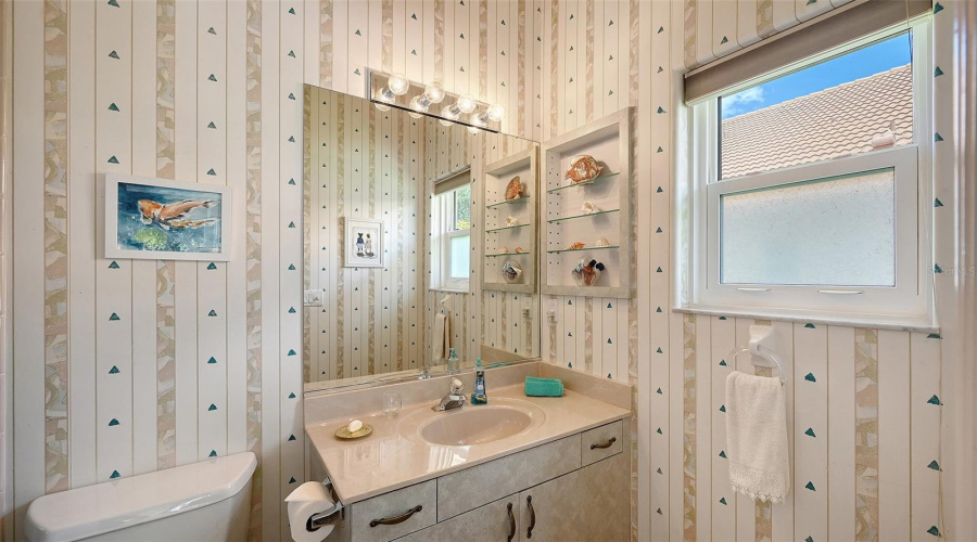 Sarasota, Florida 34243, 3 Bedroom Bedrooms, ,4 Bathroombathrooms,Residential,For Sale,Golf Pointe,0,Mfra4701969