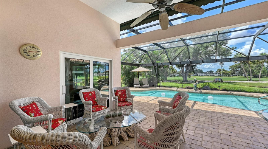 Sarasota, Florida 34243, 3 Bedroom Bedrooms, ,4 Bathroombathrooms,Residential,For Sale,Golf Pointe,0,Mfra4701969