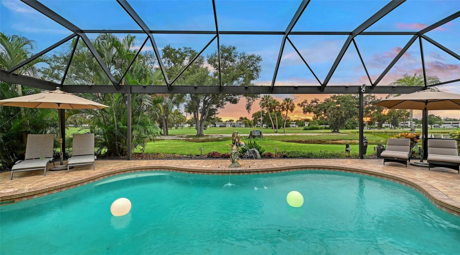 Sarasota, Florida 34243, 3 Bedroom Bedrooms, ,4 Bathroombathrooms,Residential,For Sale,Golf Pointe,0,Mfra4701969