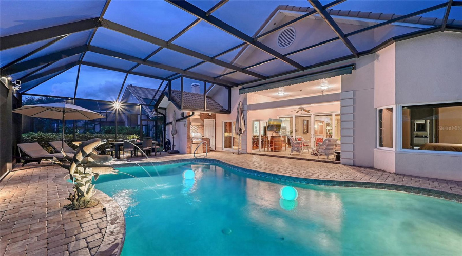Sarasota, Florida 34243, 3 Bedroom Bedrooms, ,4 Bathroombathrooms,Residential,For Sale,Golf Pointe,0,Mfra4701969