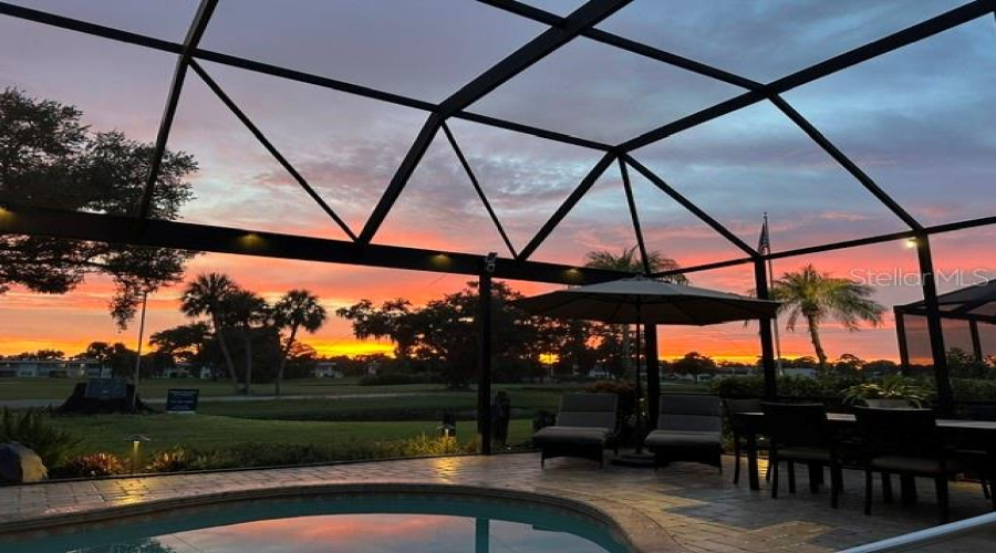 Sarasota, Florida 34243, 3 Bedroom Bedrooms, ,4 Bathroombathrooms,Residential,For Sale,Golf Pointe,0,Mfra4701969