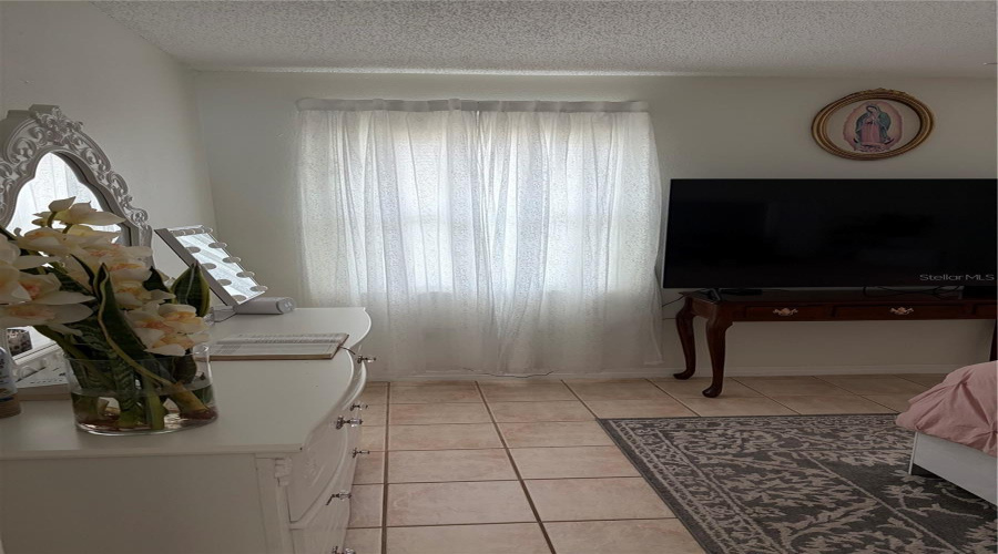 Lakeland, Florida 33813, 3 Bedroom Bedrooms, ,2 Bathroombathrooms,Residential,For Sale,Sunny Land,0,Mfrl4962595