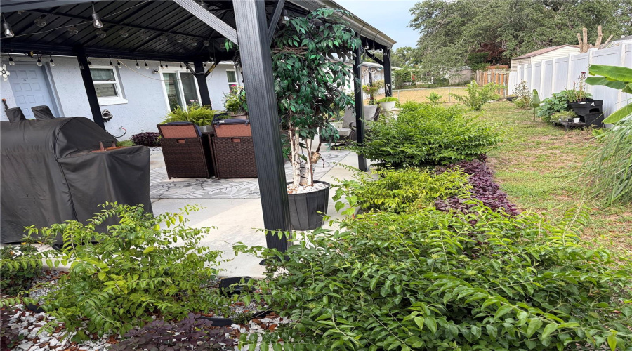 Lakeland, Florida 33813, 3 Bedroom Bedrooms, ,2 Bathroombathrooms,Residential,For Sale,Sunny Land,0,Mfrl4962595