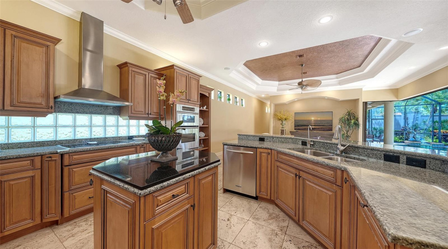 Sarasota, Florida 34238, 3 Bedroom Bedrooms, ,2 Bathroombathrooms,Residential,For Sale,Enclave,0,Mfra4696410