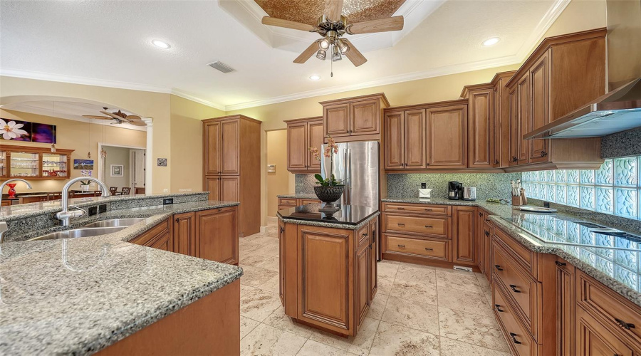 Sarasota, Florida 34238, 3 Bedroom Bedrooms, ,2 Bathroombathrooms,Residential,For Sale,Enclave,0,Mfra4696410