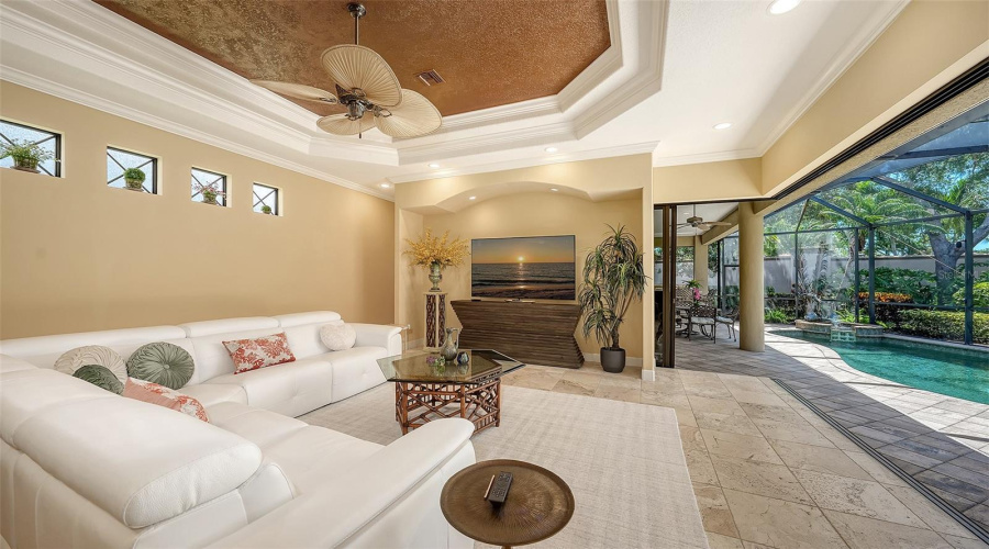 Sarasota, Florida 34238, 3 Bedroom Bedrooms, ,2 Bathroombathrooms,Residential,For Sale,Enclave,0,Mfra4696410
