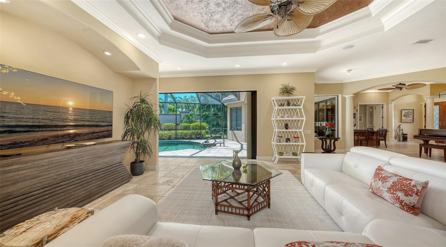 Sarasota, Florida 34238, 3 Bedroom Bedrooms, ,2 Bathroombathrooms,Residential,For Sale,Enclave,0,Mfra4696410