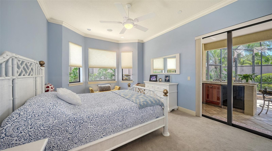 Sarasota, Florida 34238, 3 Bedroom Bedrooms, ,2 Bathroombathrooms,Residential,For Sale,Enclave,0,Mfra4696410
